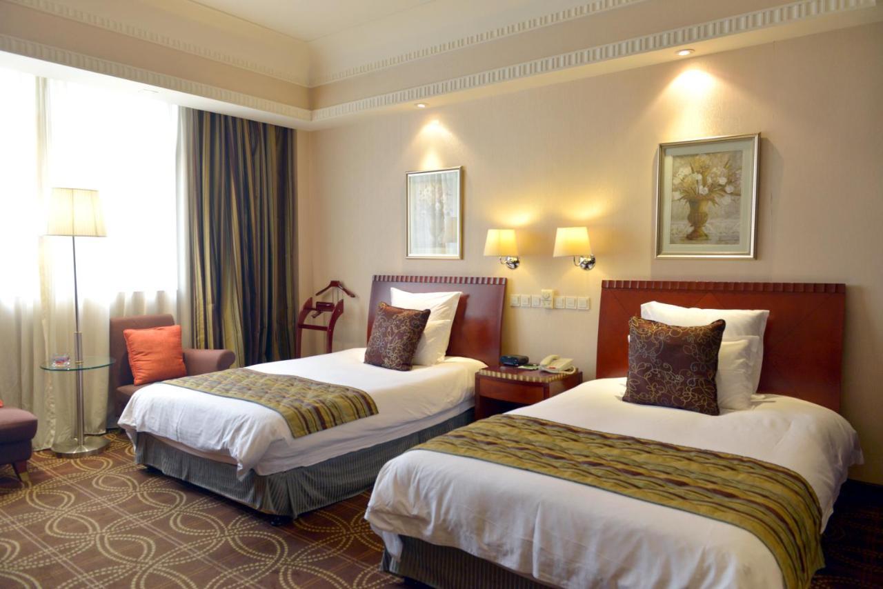 Hengshan Picardie Hotel Шанхай Экстерьер фото