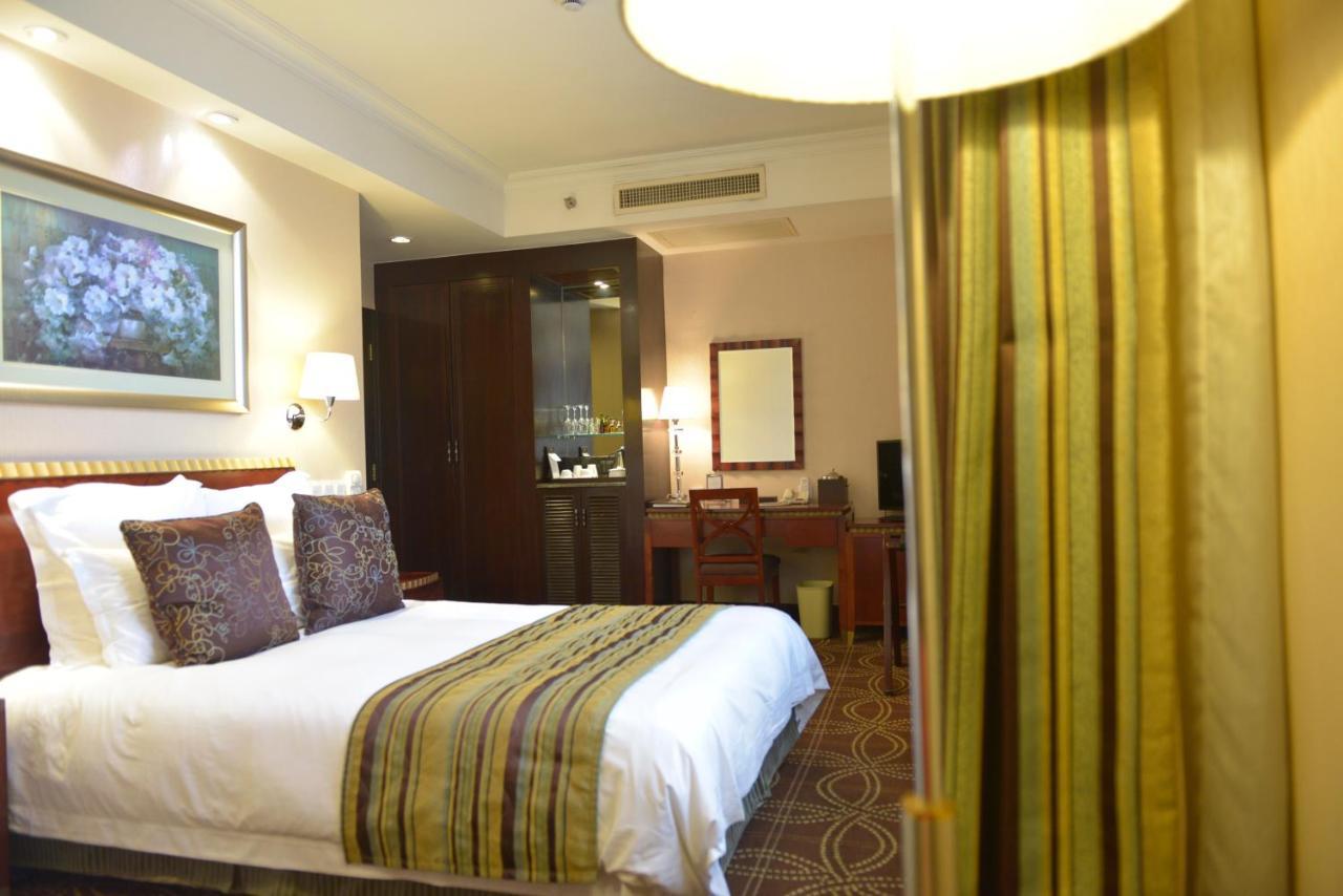 Hengshan Picardie Hotel Шанхай Экстерьер фото